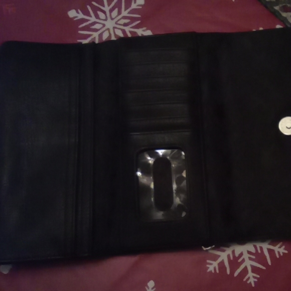 Loungefly women's wallet - Picture 3 of 3